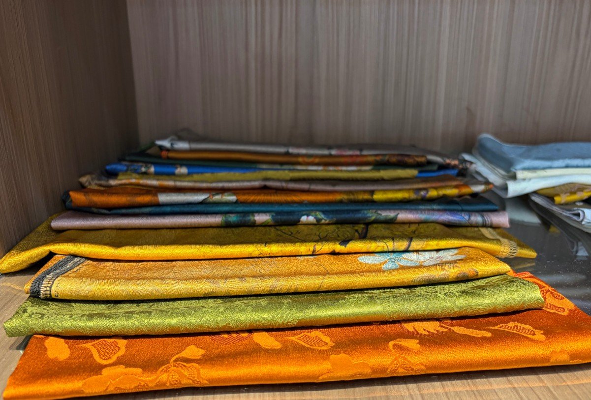 Hutailor China heritage Mulberry silk for high-end Qipao