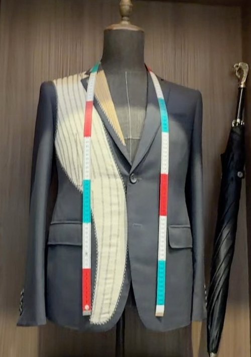 HUTAILOR tailored suit
