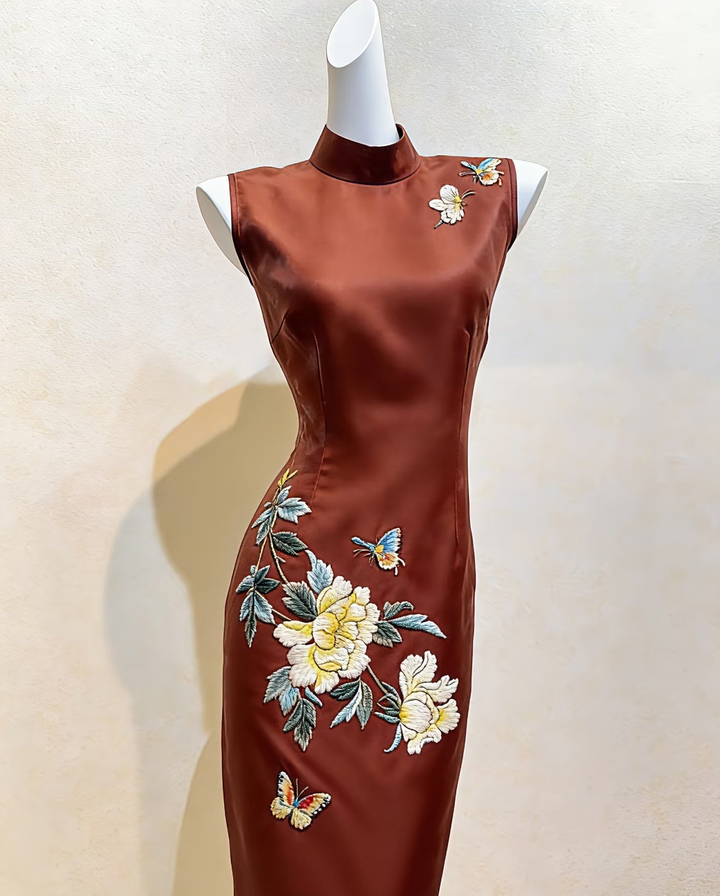 Hand-embroidered peony and butterfly silk qipao, a one-of-a-kind HUTAILOR atelier creation